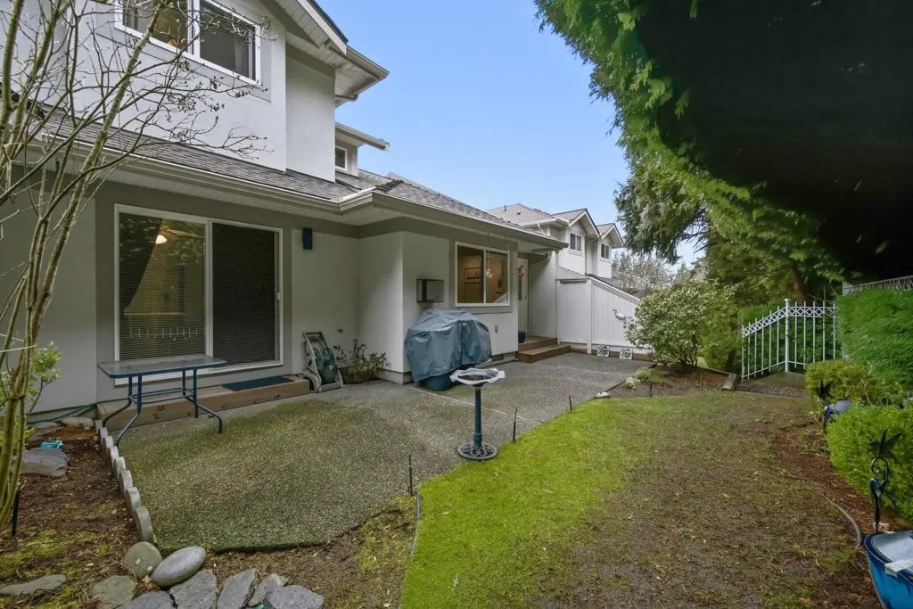 15099 28 Avenue #5