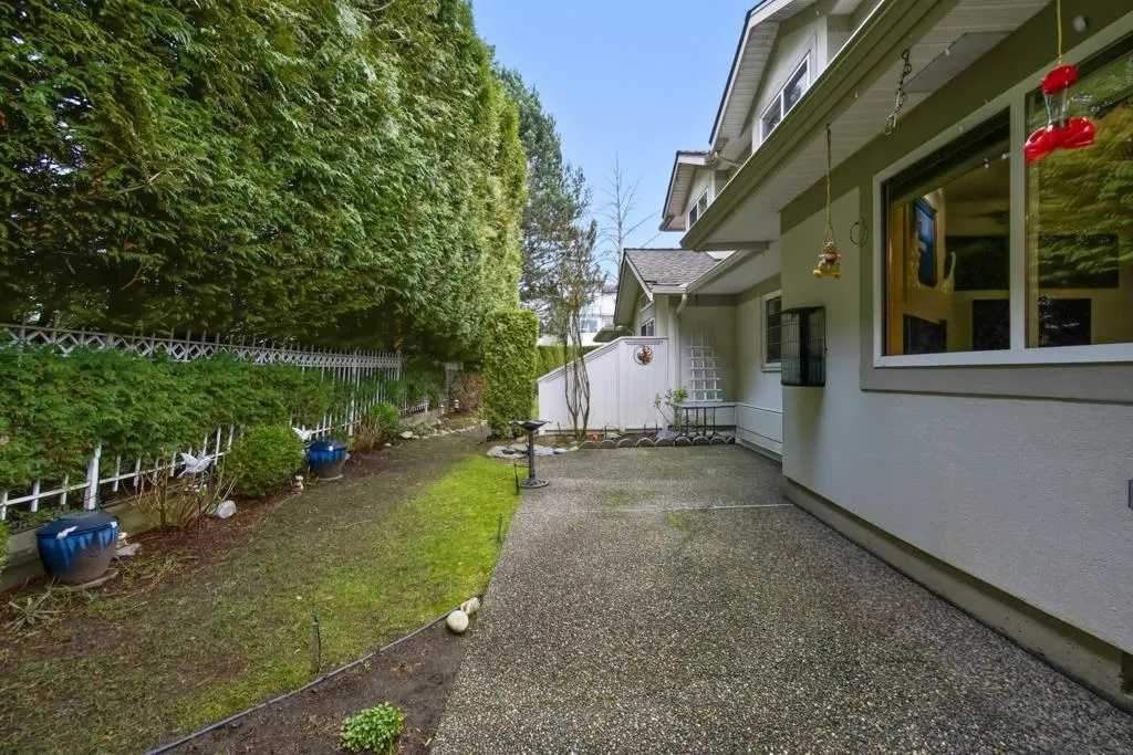 15099 28 Avenue #5