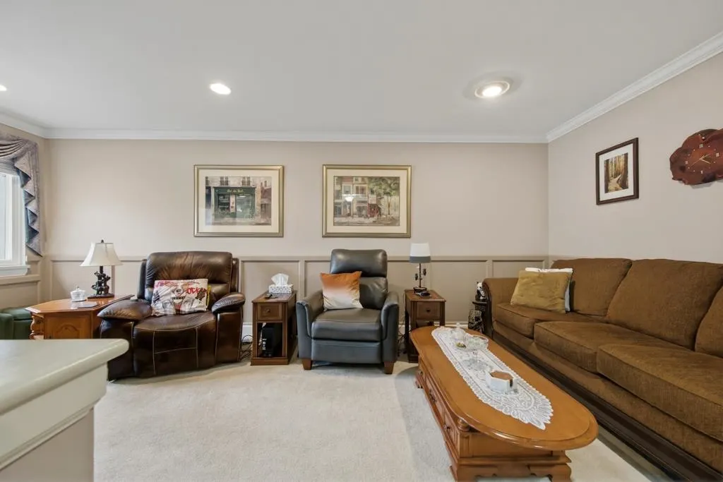 15099 28 Avenue #5