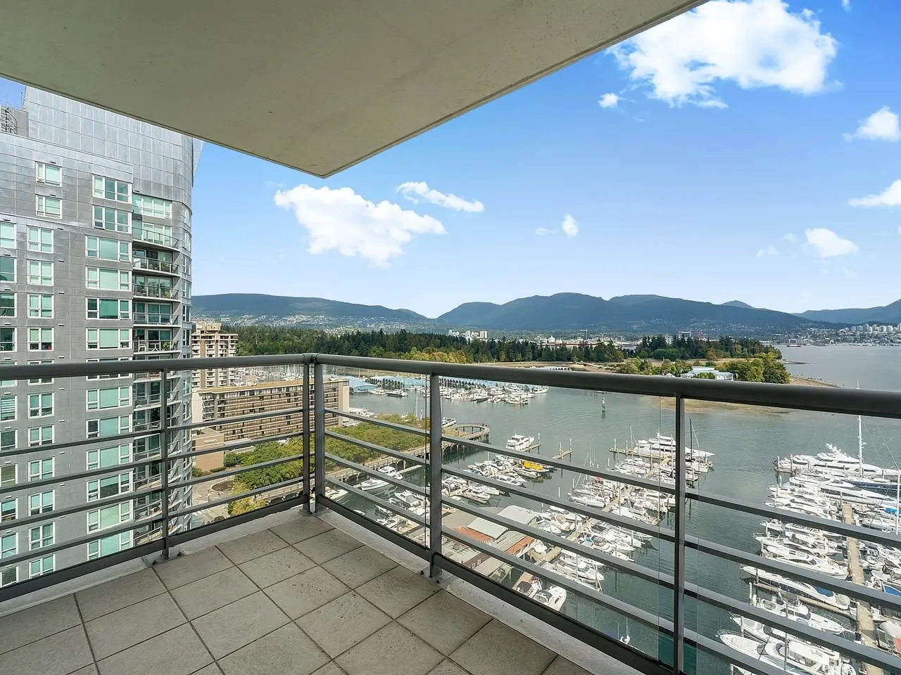 590 Nicola Street #1901