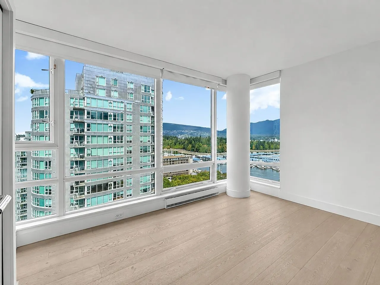 590 Nicola Street #1901