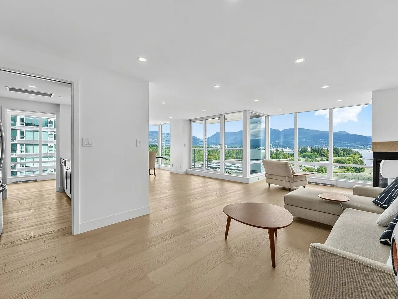 590 Nicola Street #1901