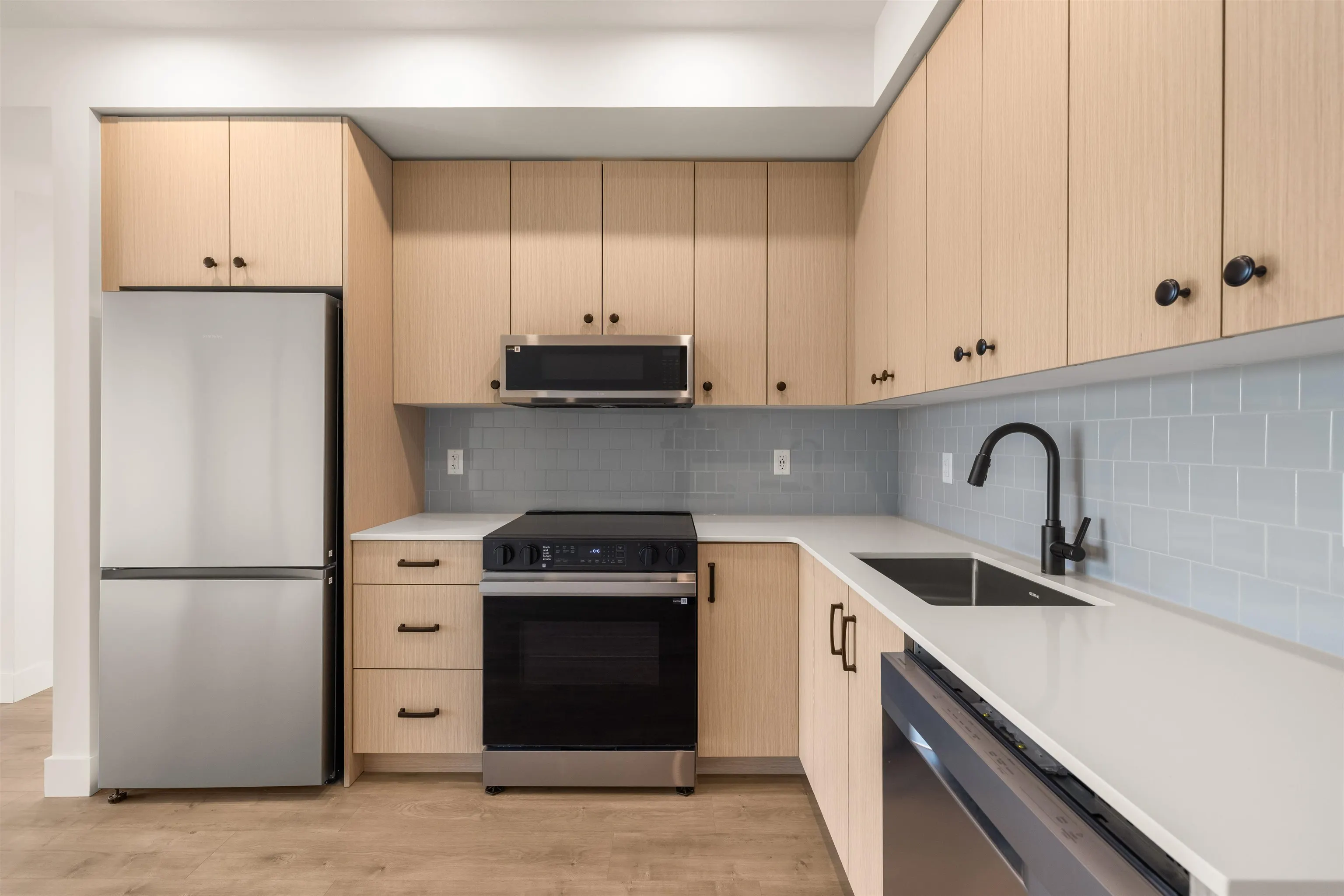 32528 Simon Avenue #208