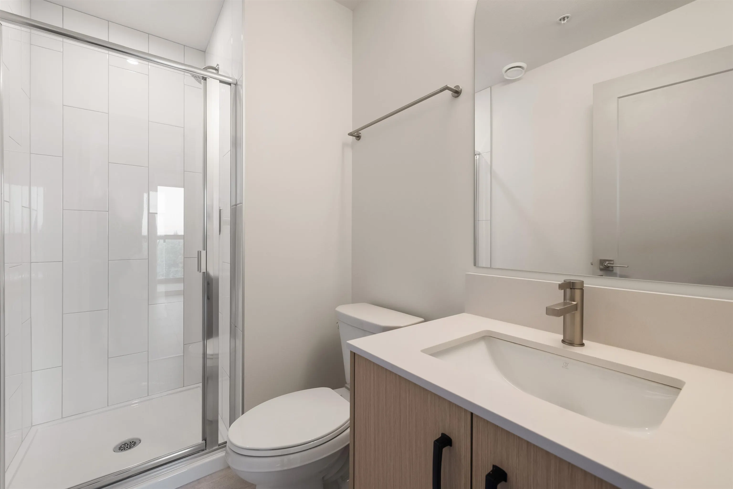 32528 Simon Avenue #208