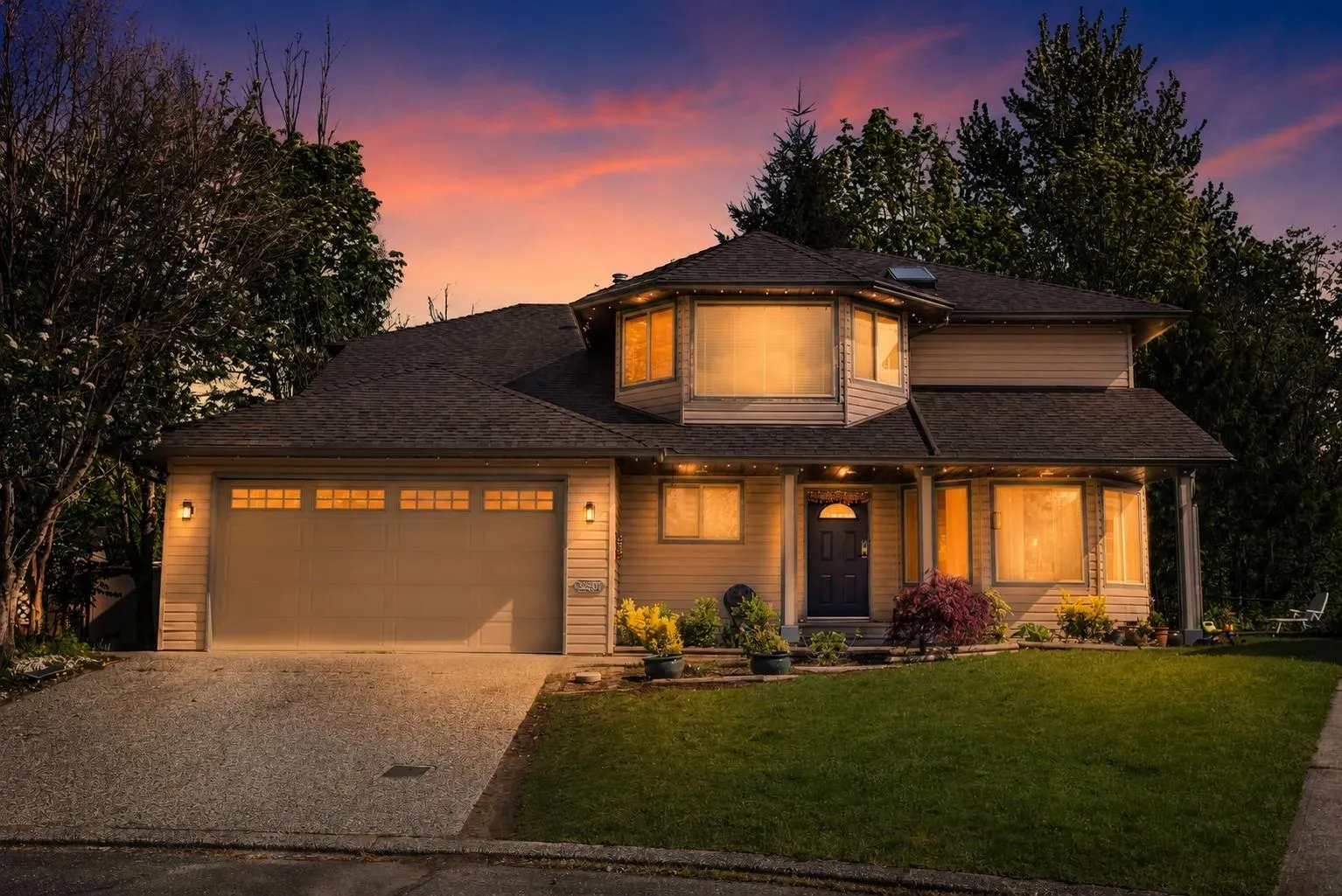 32507 Qualicum Place