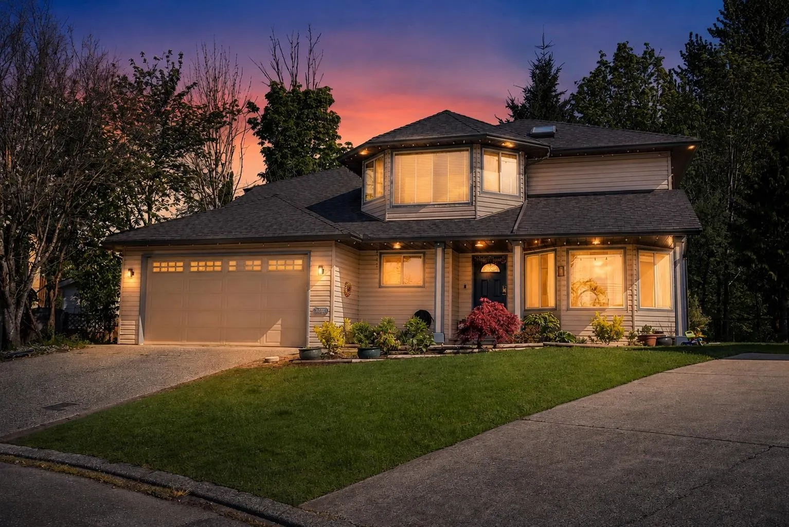 32507 Qualicum Place