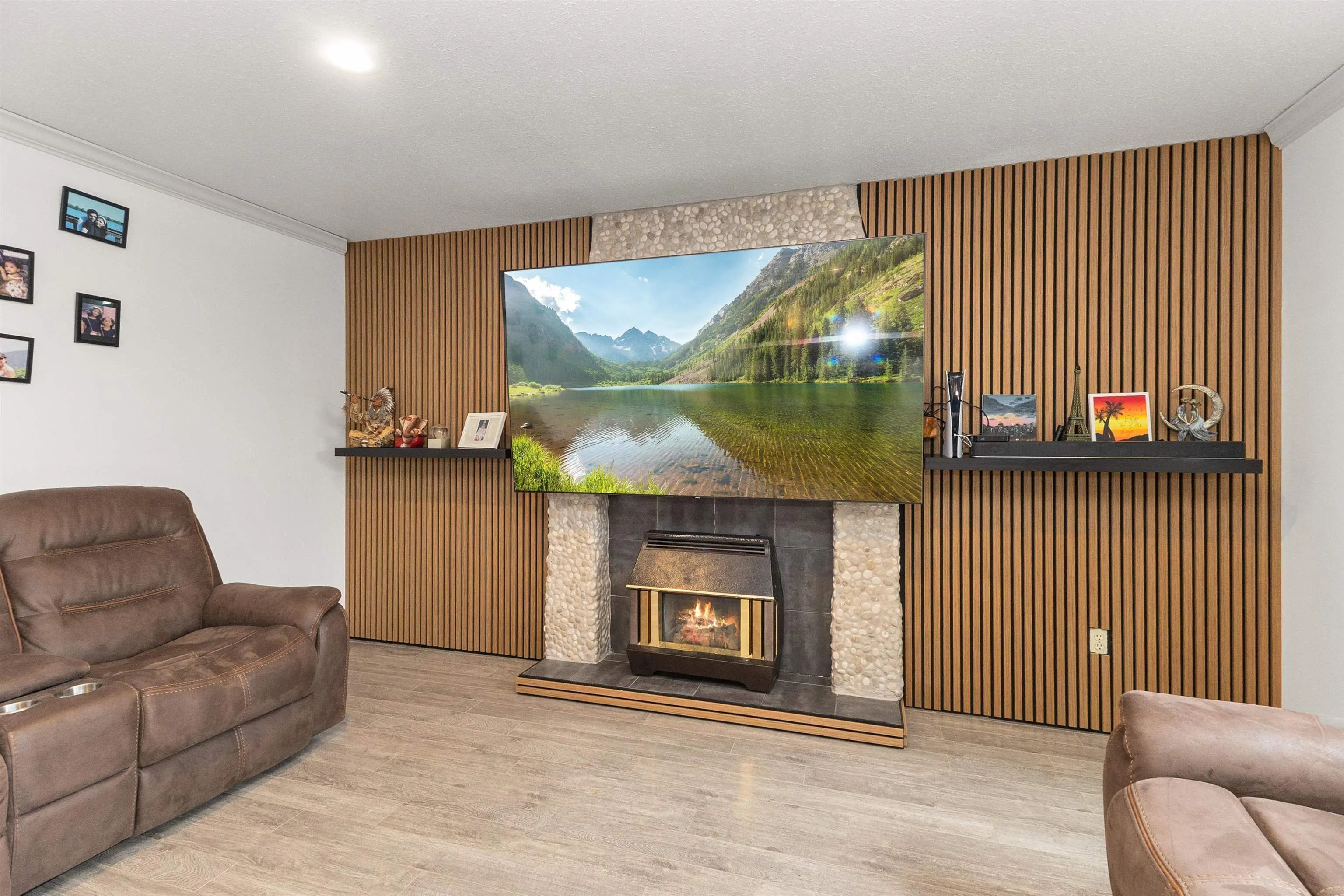 32507 Qualicum Place