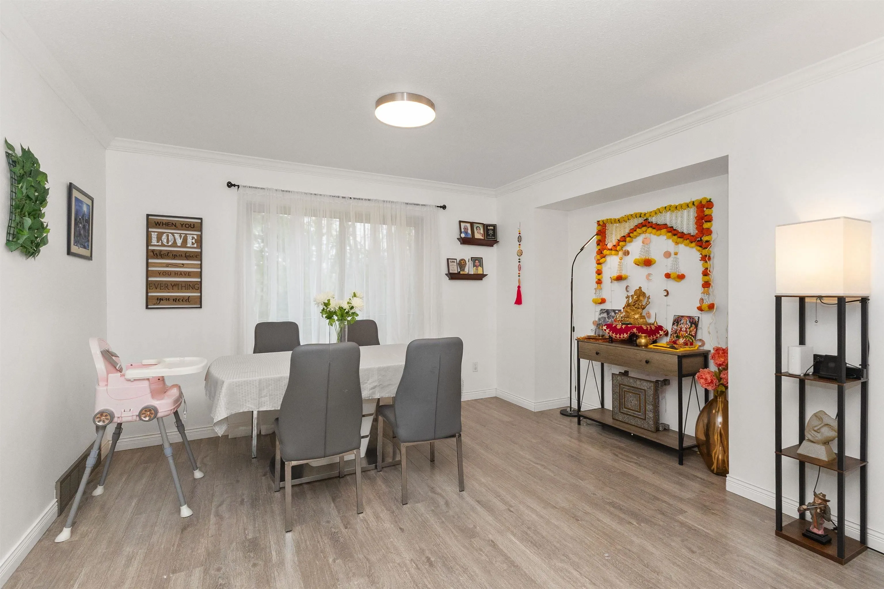 32507 Qualicum Place