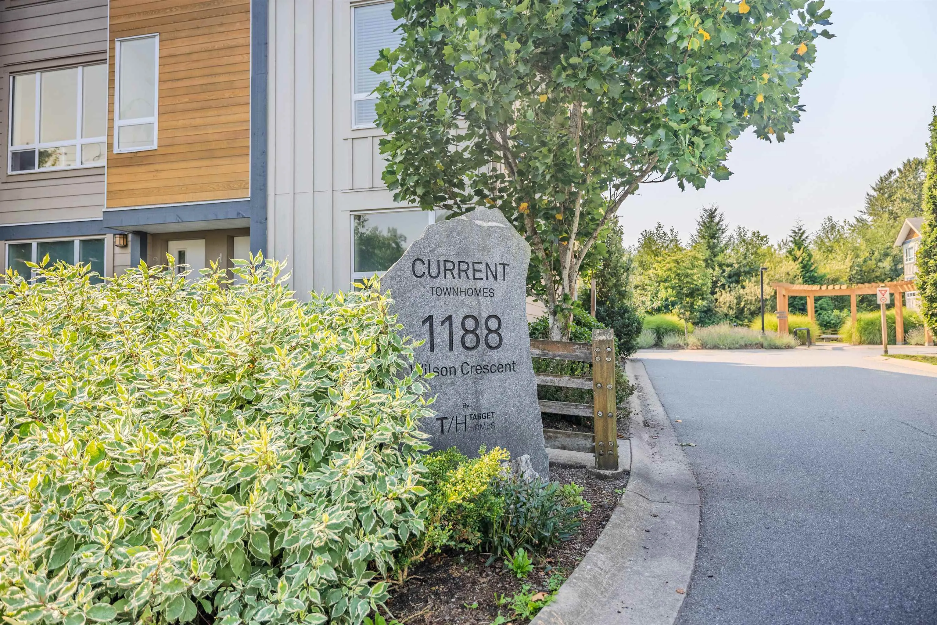 1188 Wilson Crescent #4