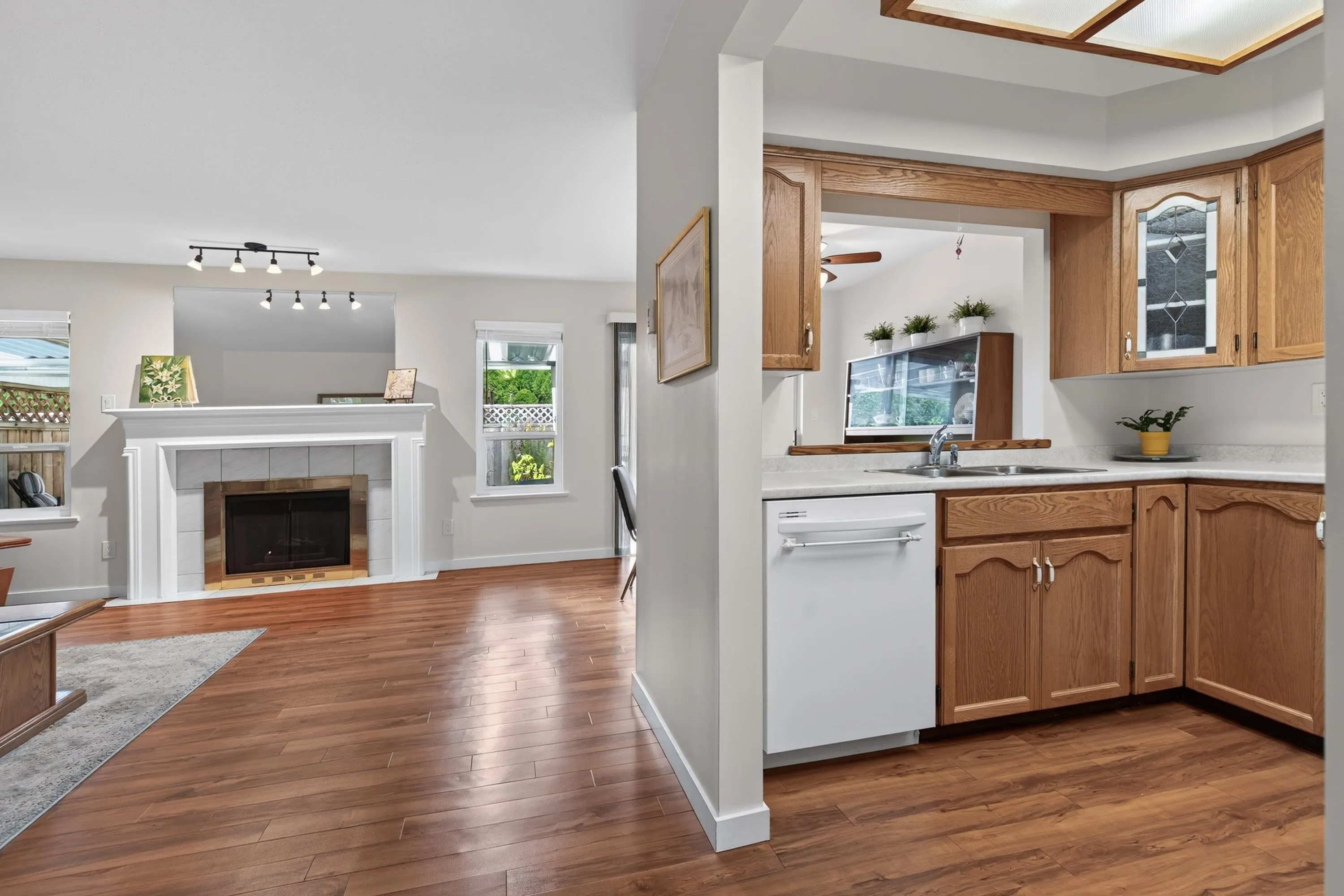 32165 7 Avenue #5
