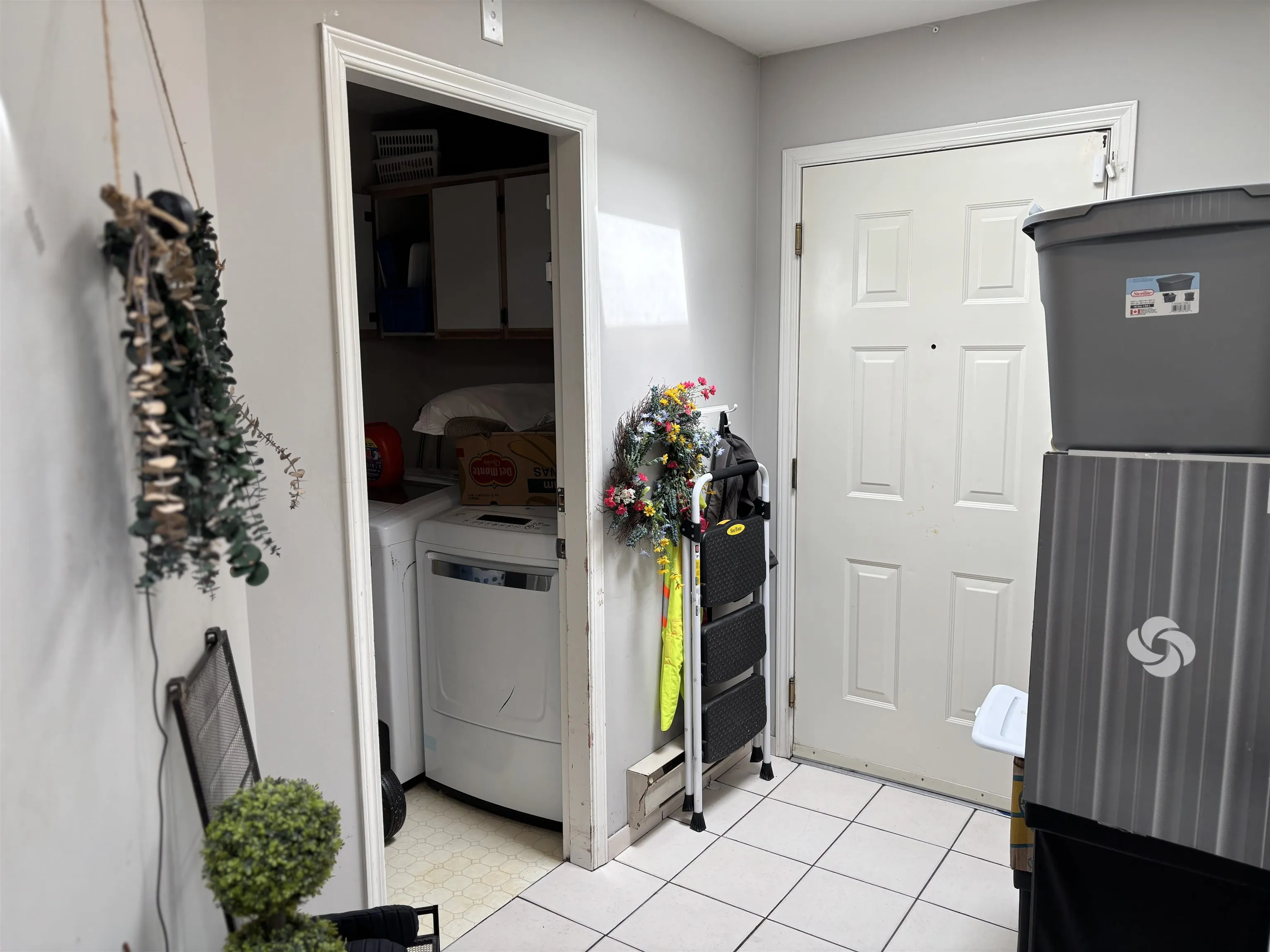 6866 Nicholson Road #303
