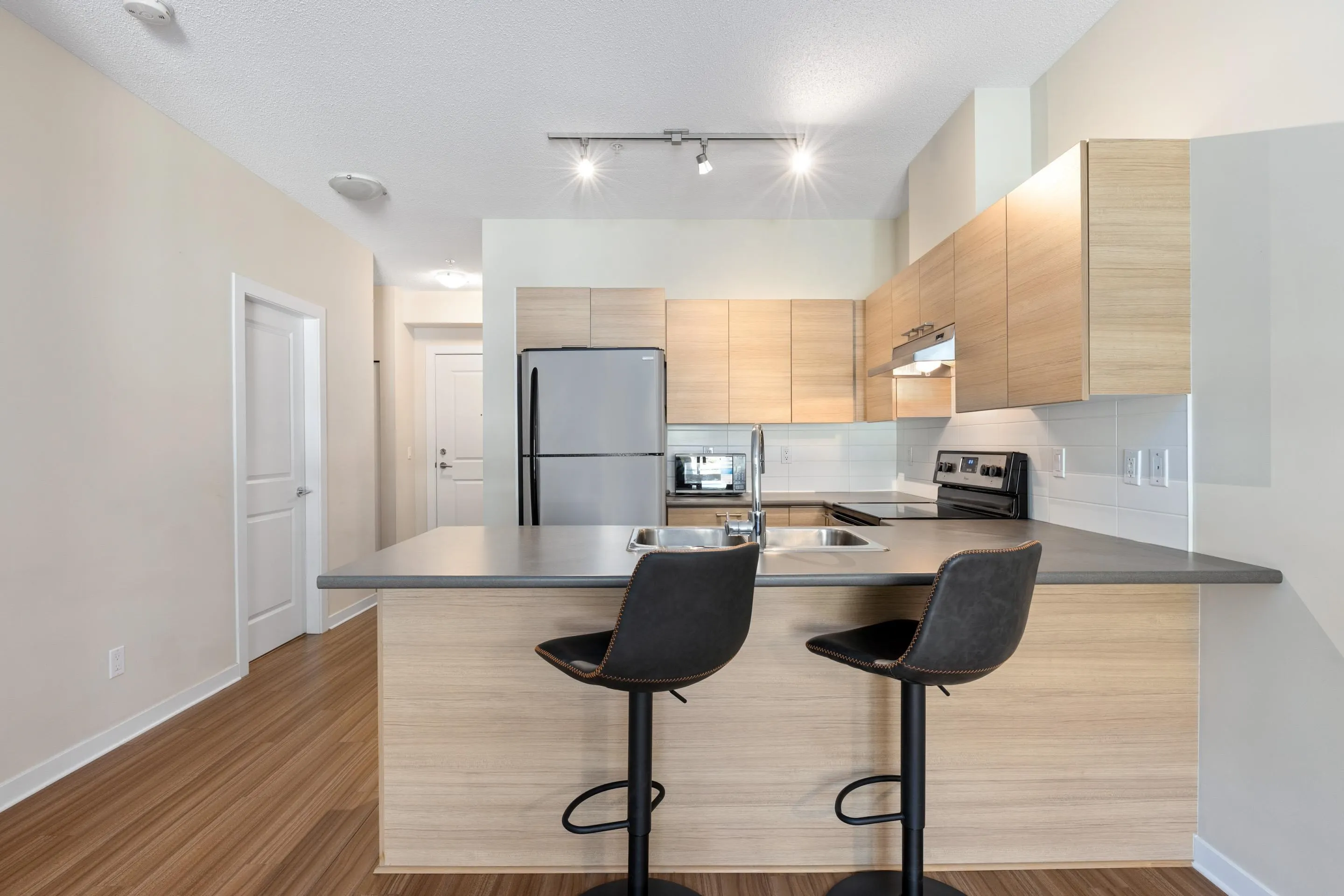 7445 Frontier Street #202
