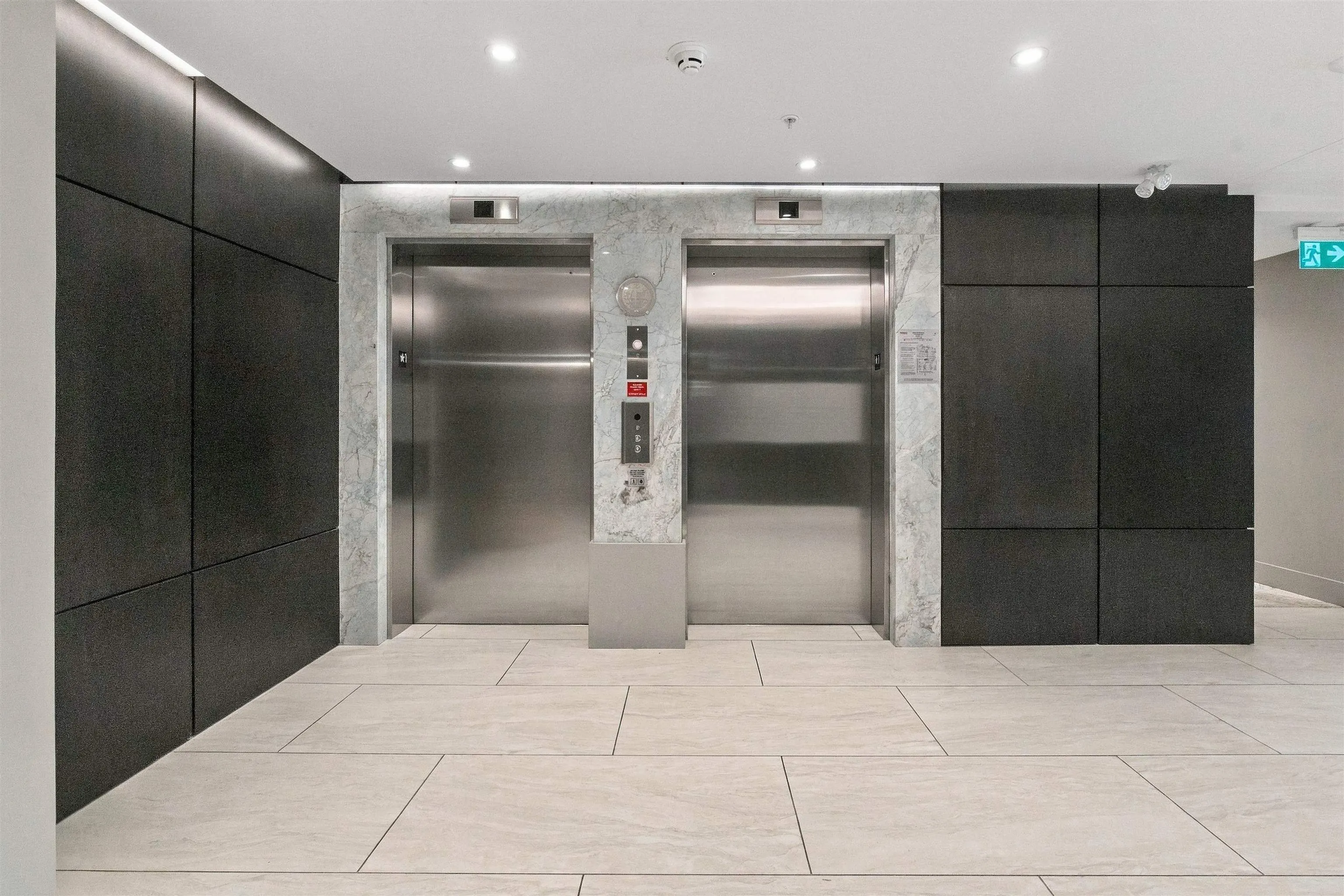 5168 Cambie Street #205