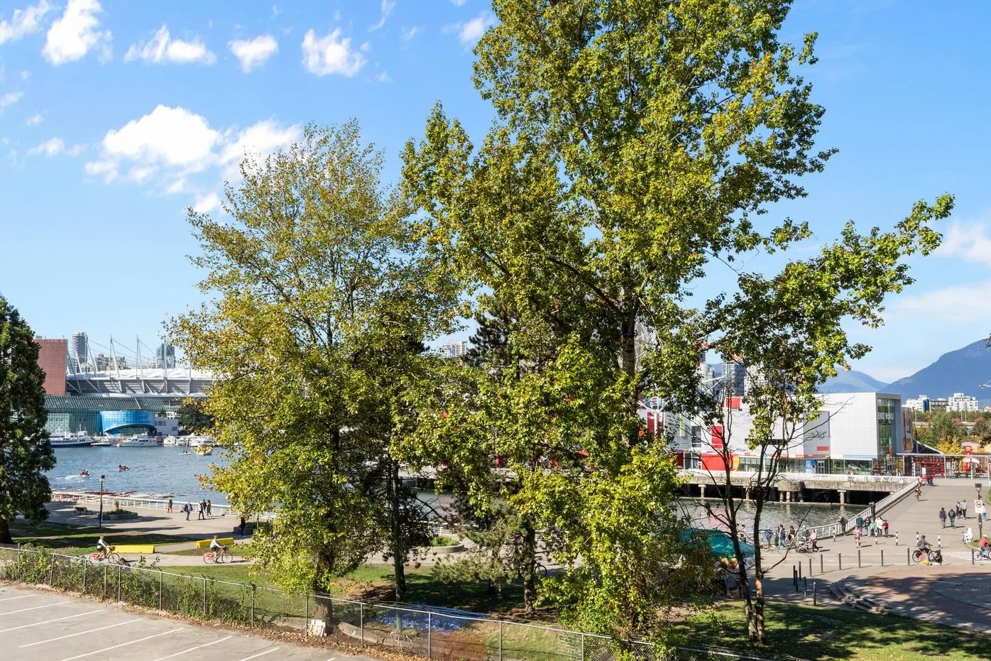 1601 Quebec Street #303