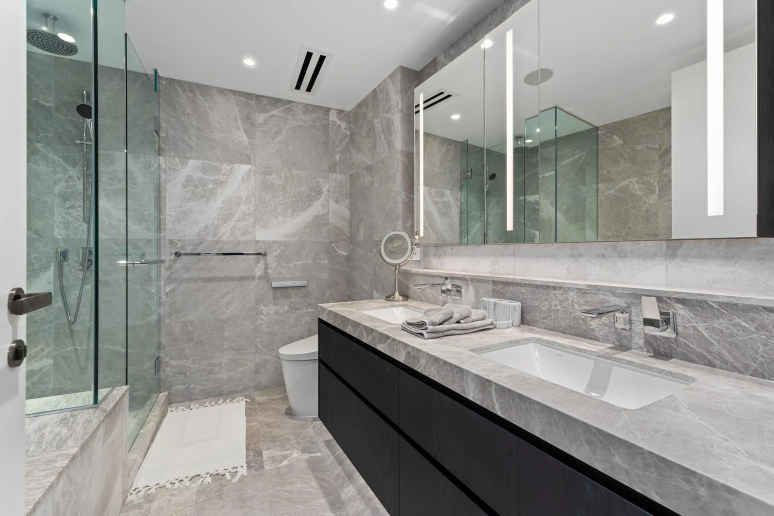 1601 Quebec Street #303