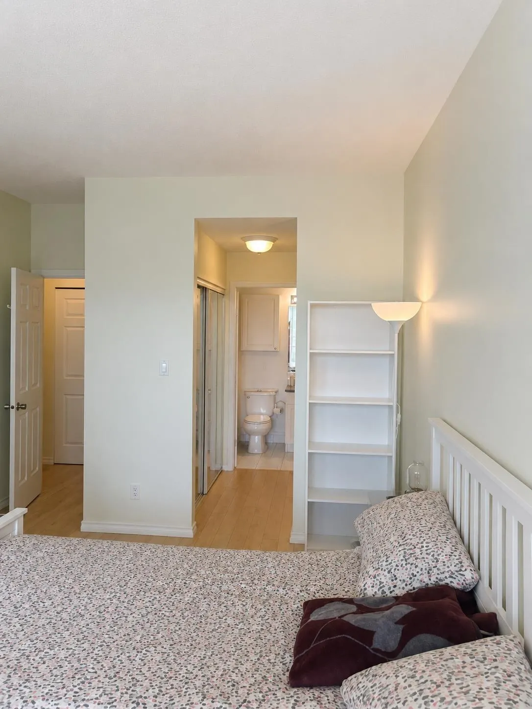 5885 Olive Avenue #805