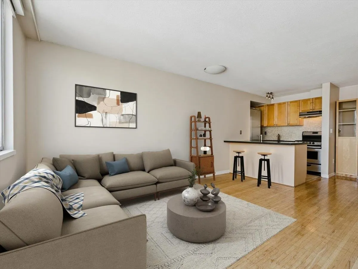 1250 Burnaby Street #1105