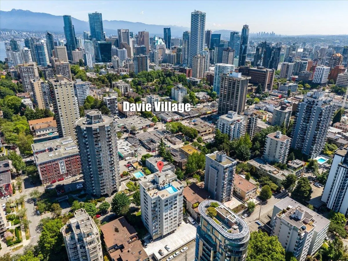 1250 Burnaby Street #1105