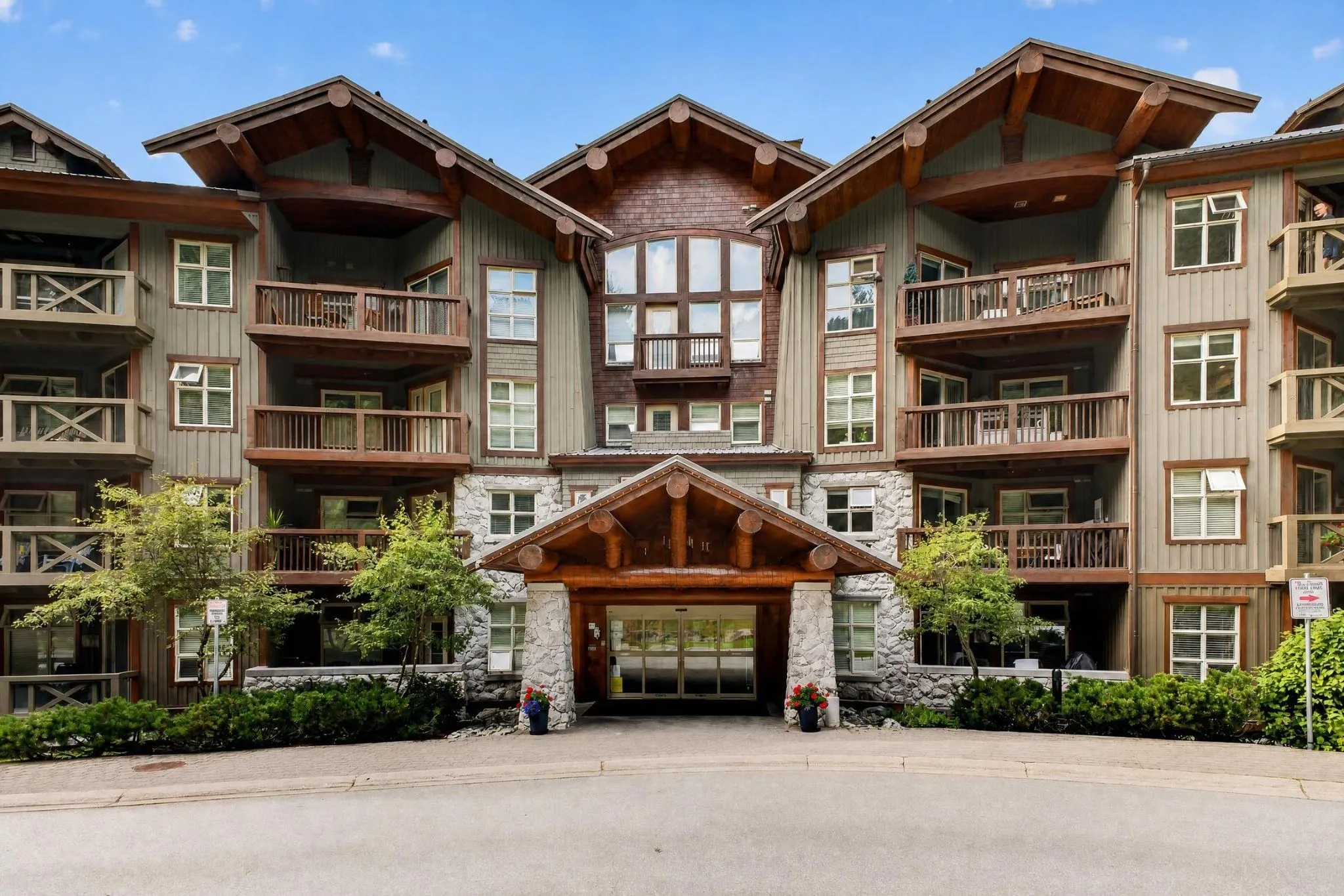 4660 Blackcomb Way #409