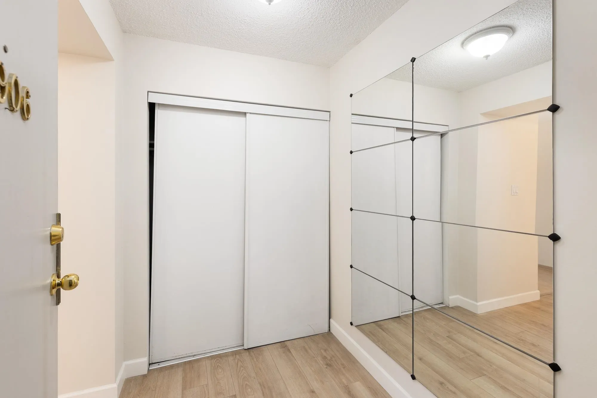 3771 Bartlett Court #1906