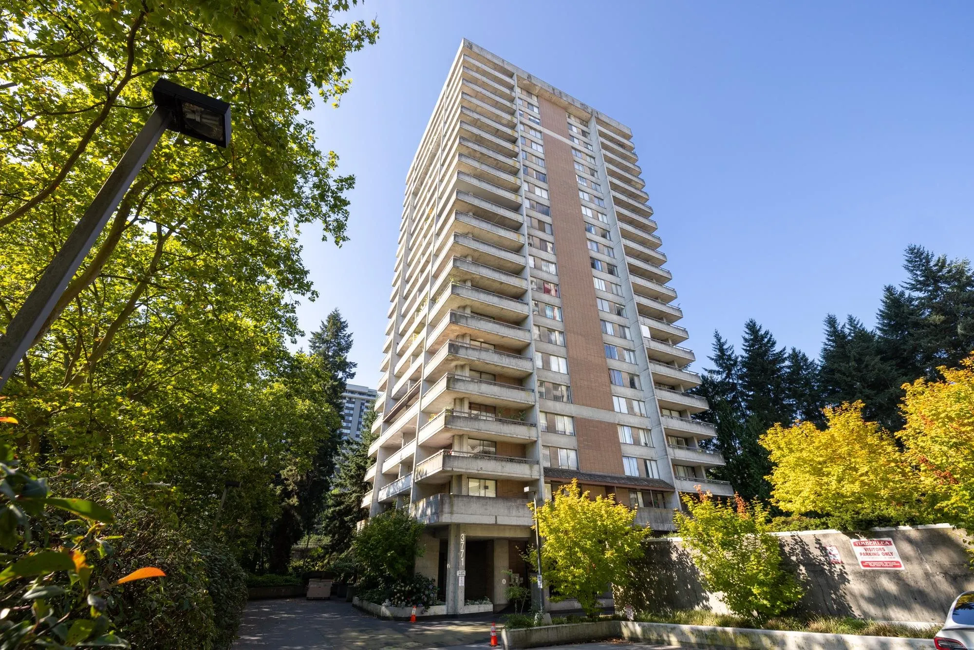 3771 Bartlett Court #1906