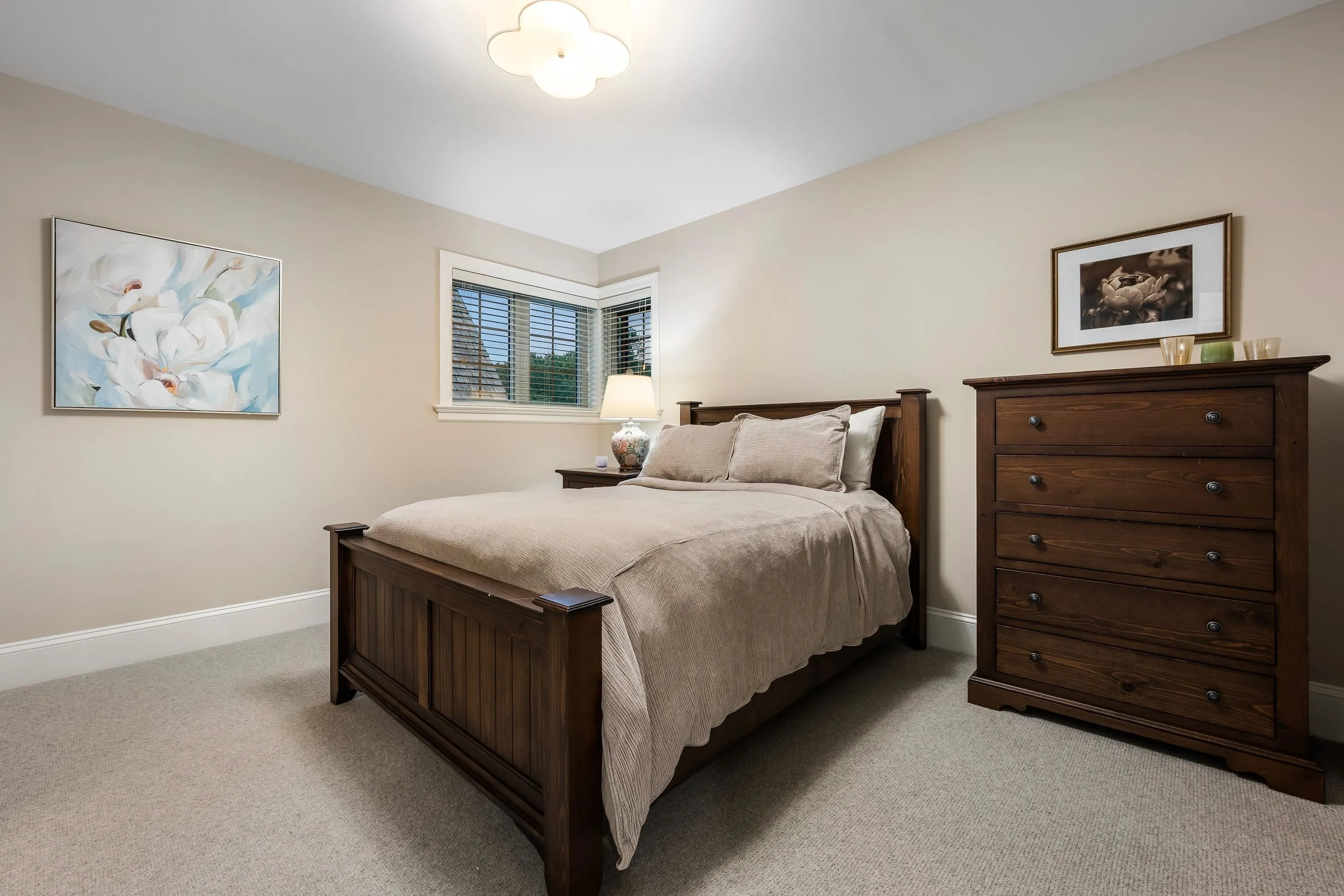 2462 Jonquil Court