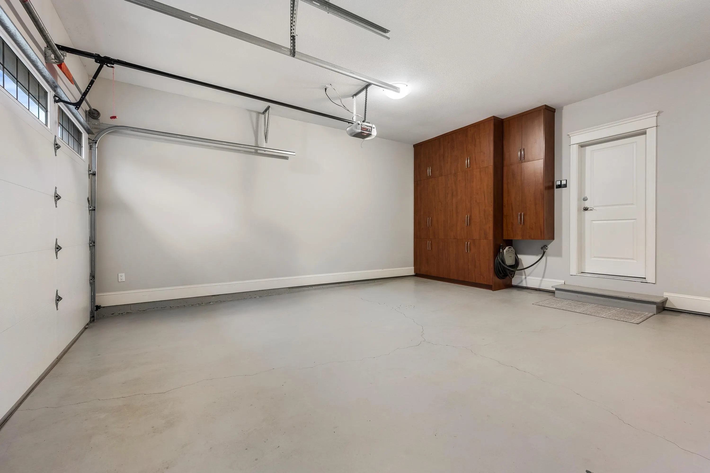 2462 Jonquil Court