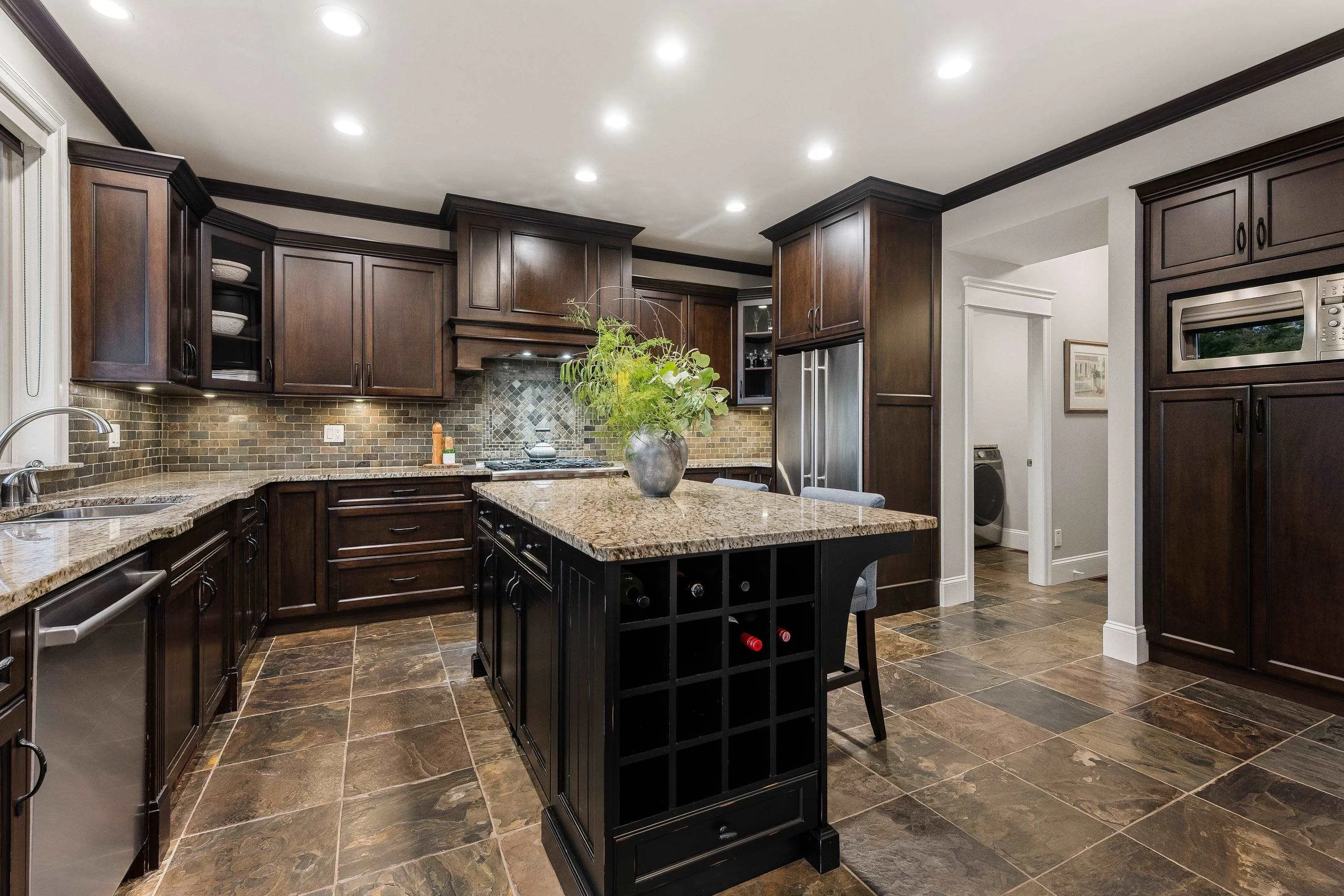 2462 Jonquil Court
