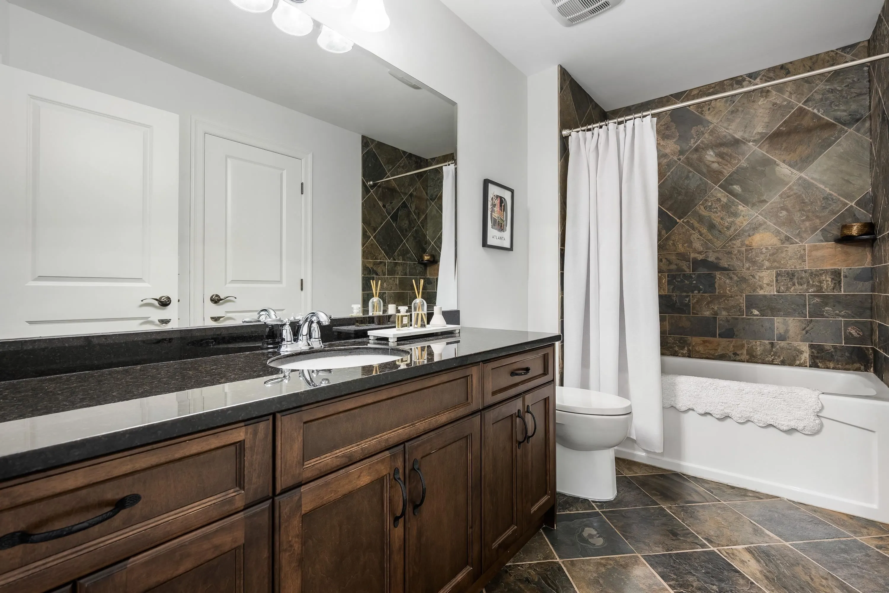 2462 Jonquil Court