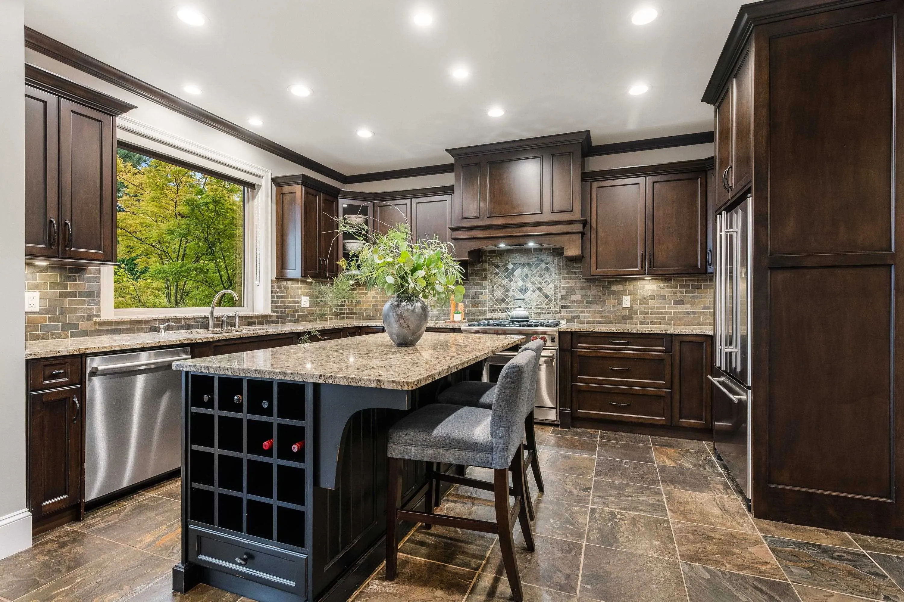 2462 Jonquil Court