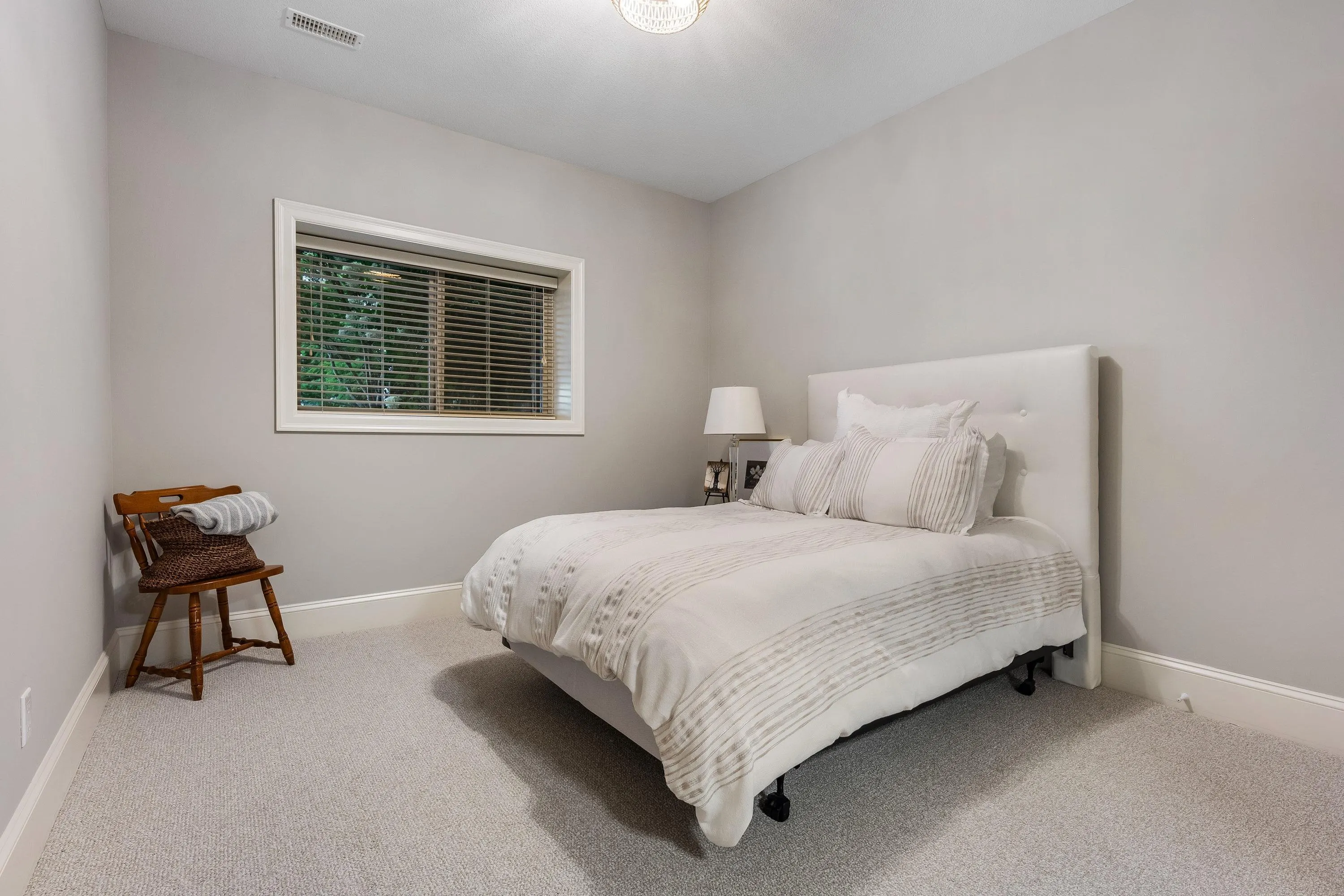 2462 Jonquil Court