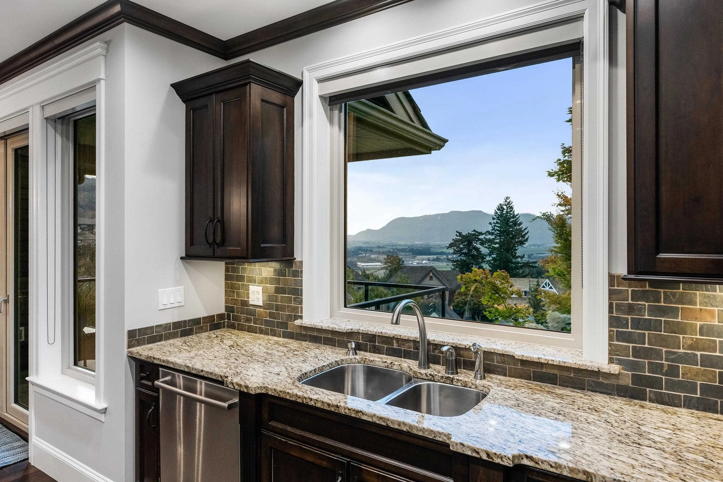 2462 Jonquil Court
