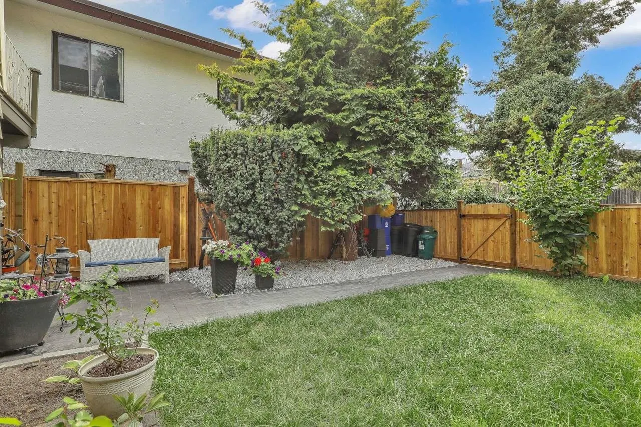 866 Finlay Street