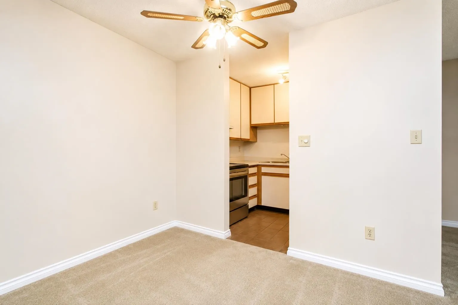 1775 W 10th Avenue #203