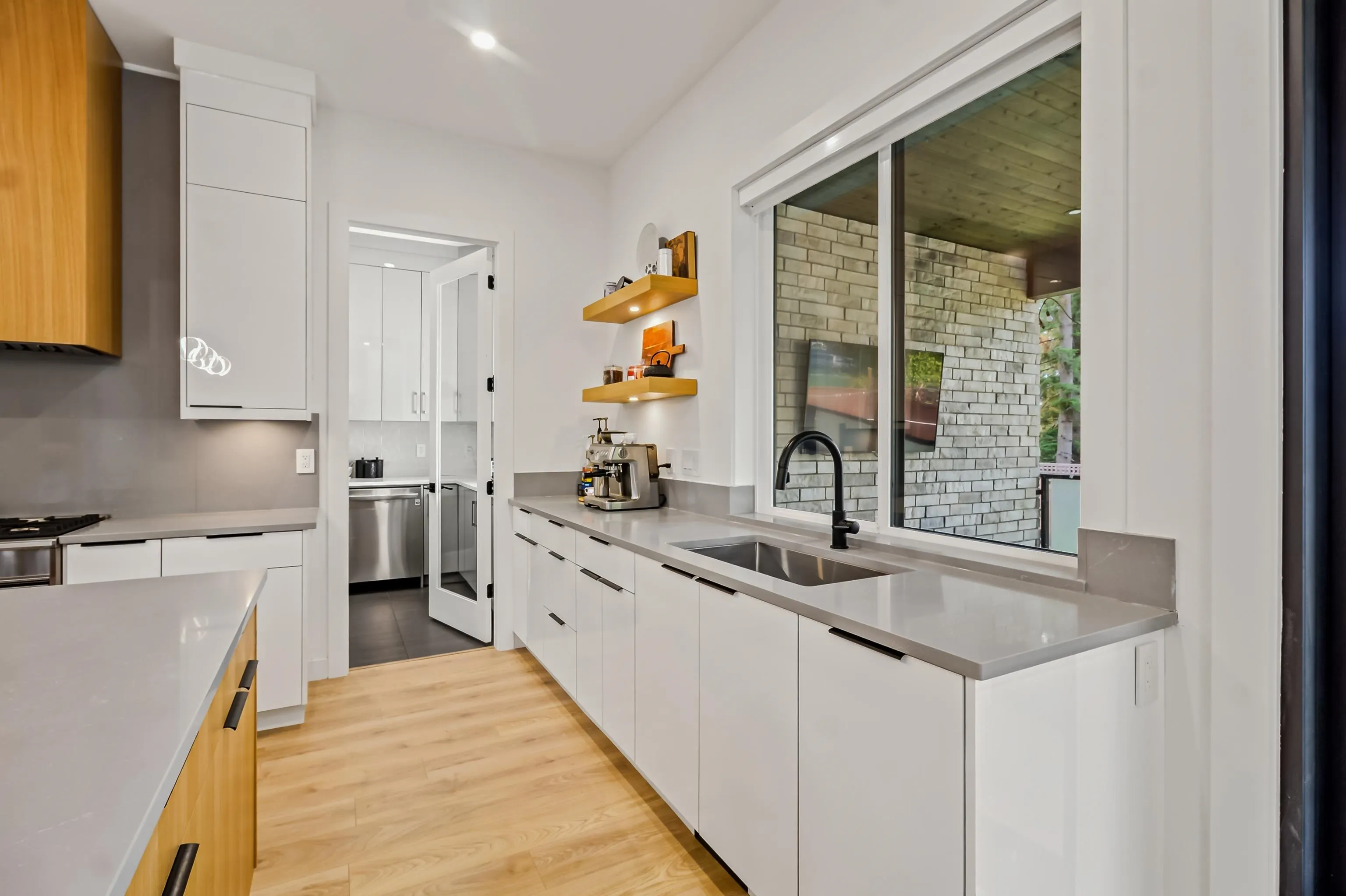 34571 Devon Crescent