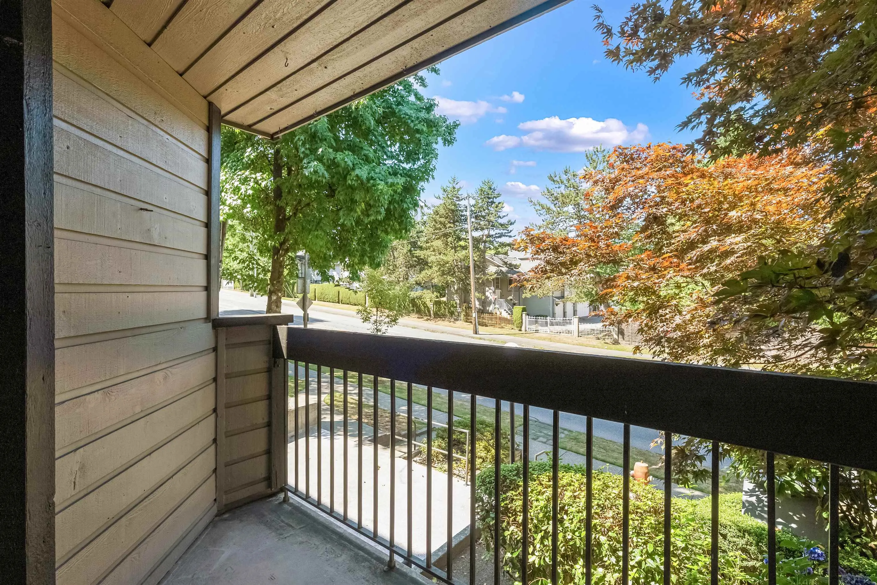 10560 154 Street #201
