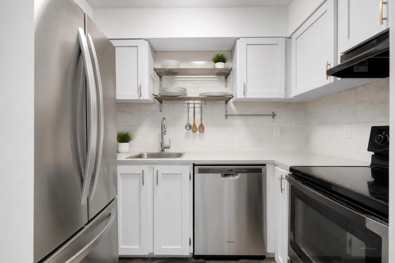 10560 154 Street #201