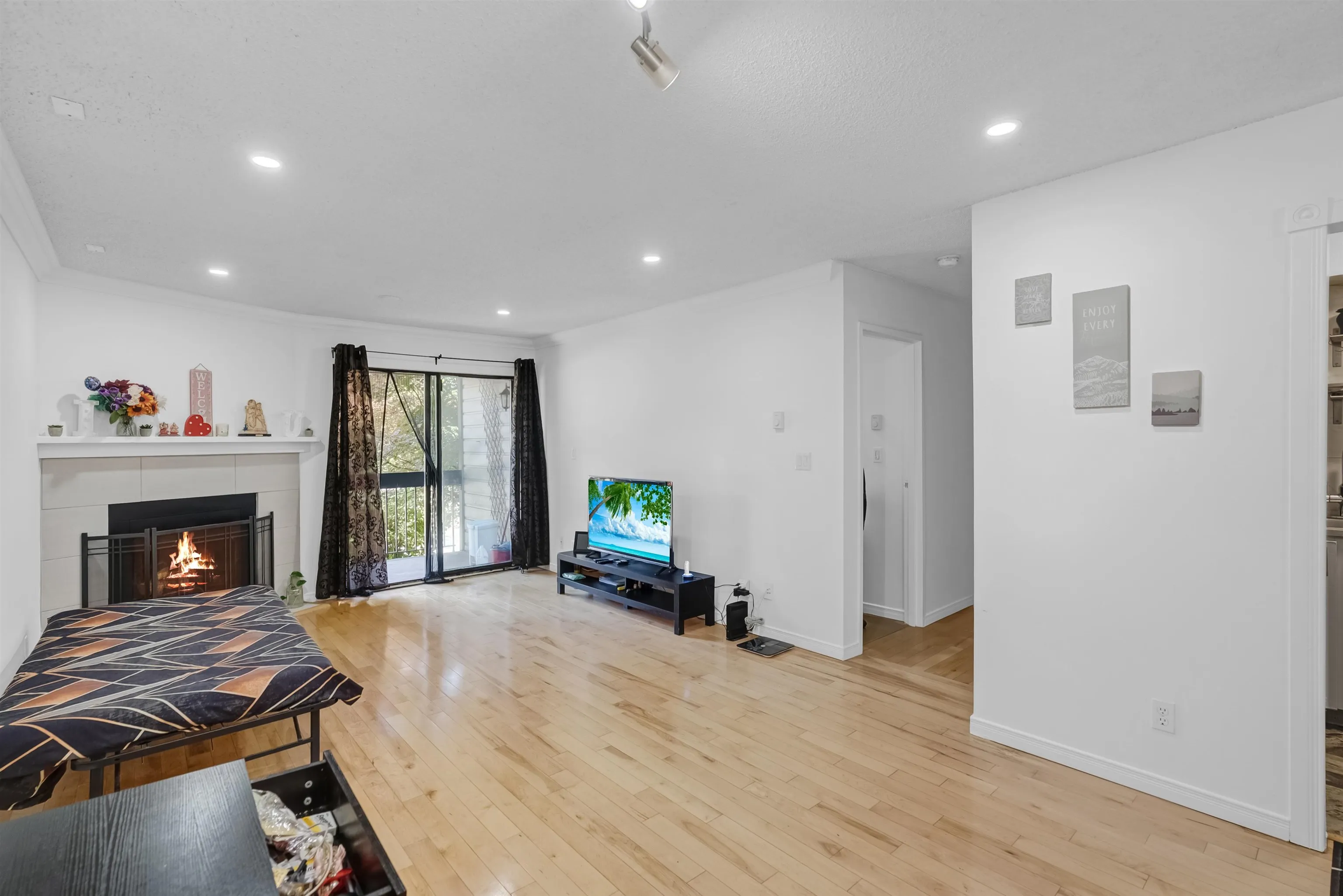 10560 154 Street #201