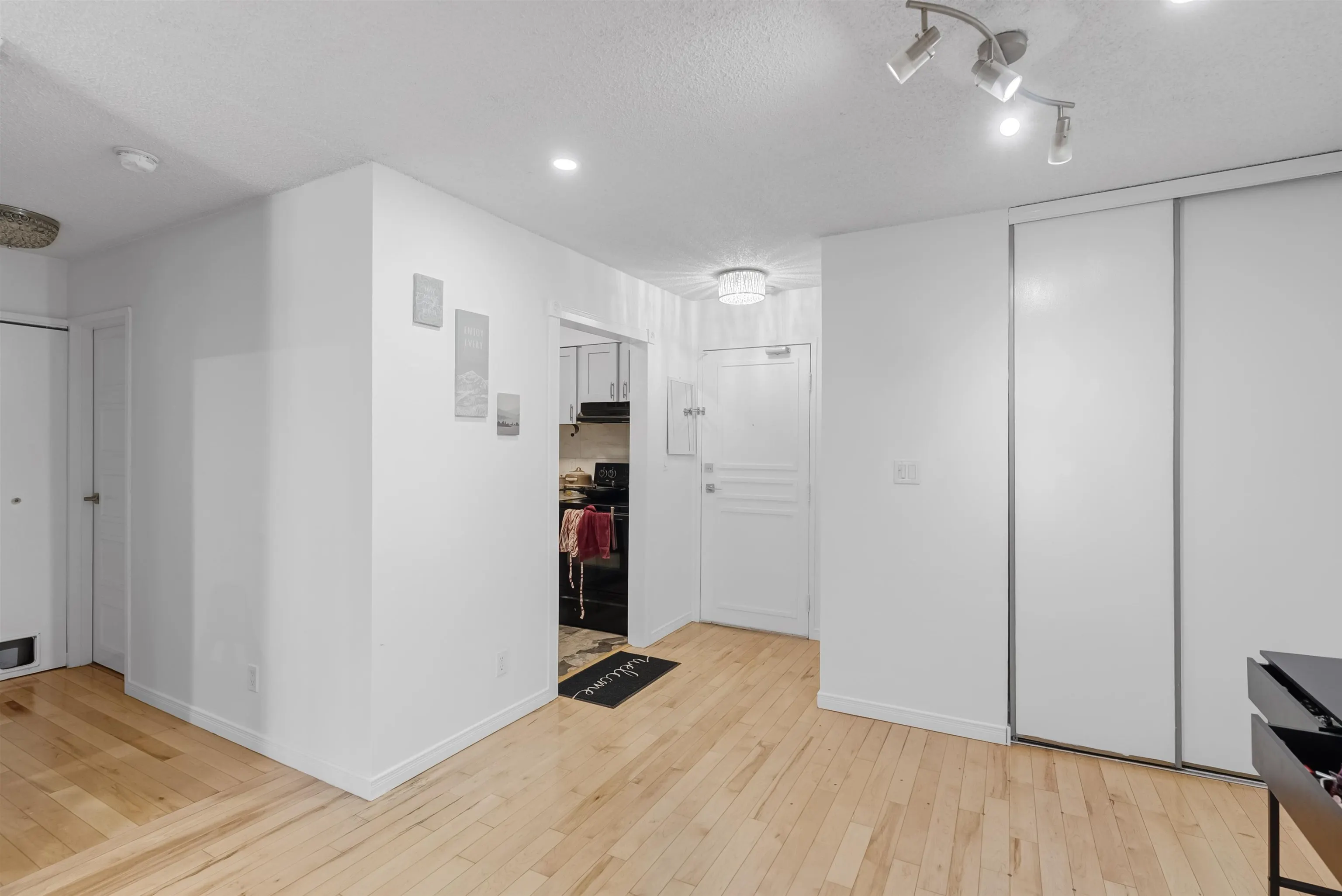 10560 154 Street #201