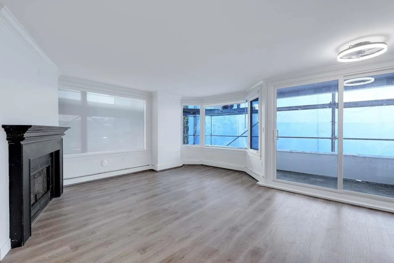 15111 Russell Avenue #309