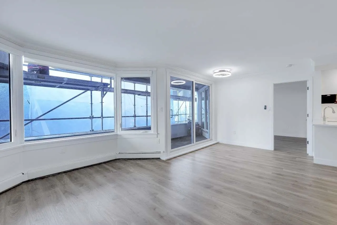 15111 Russell Avenue #309
