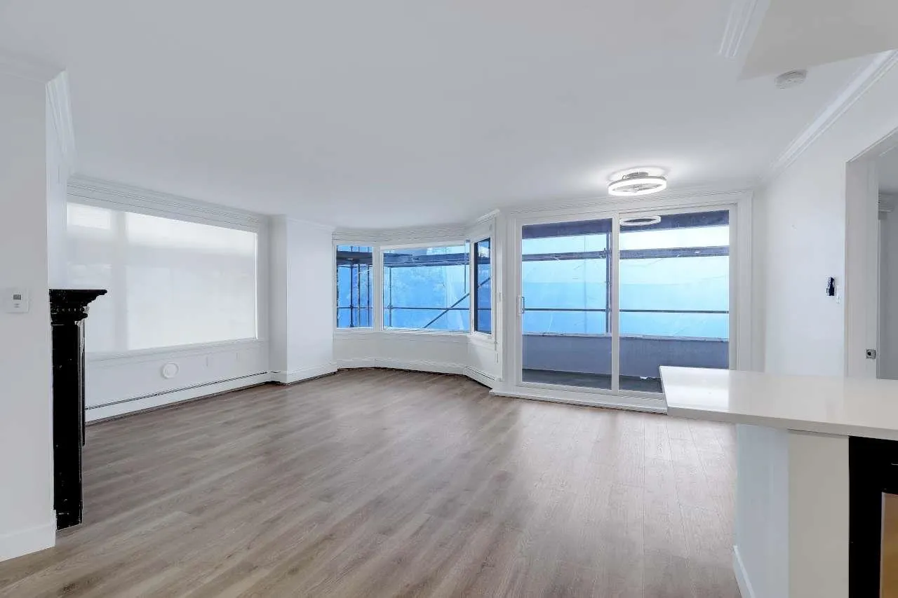 15111 Russell Avenue #309