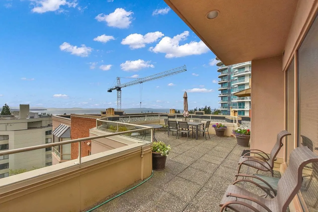 15111 Russell Avenue #309