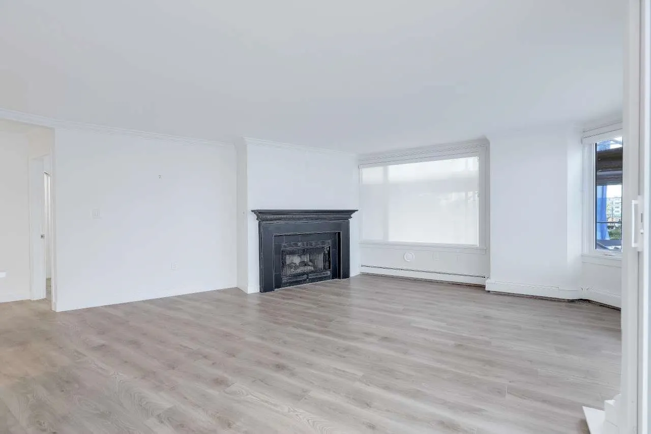 15111 Russell Avenue #309