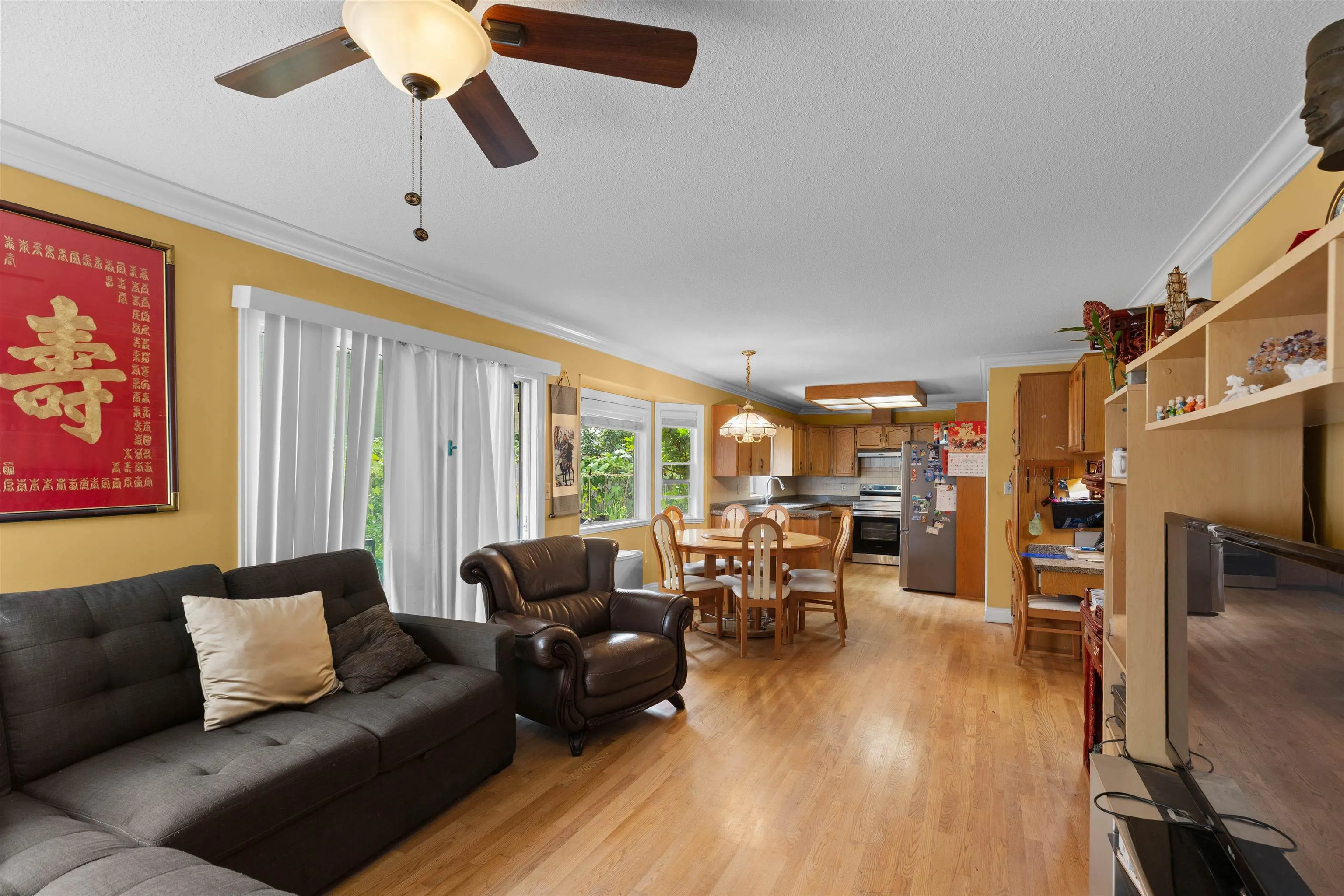 3504 Creston Drive