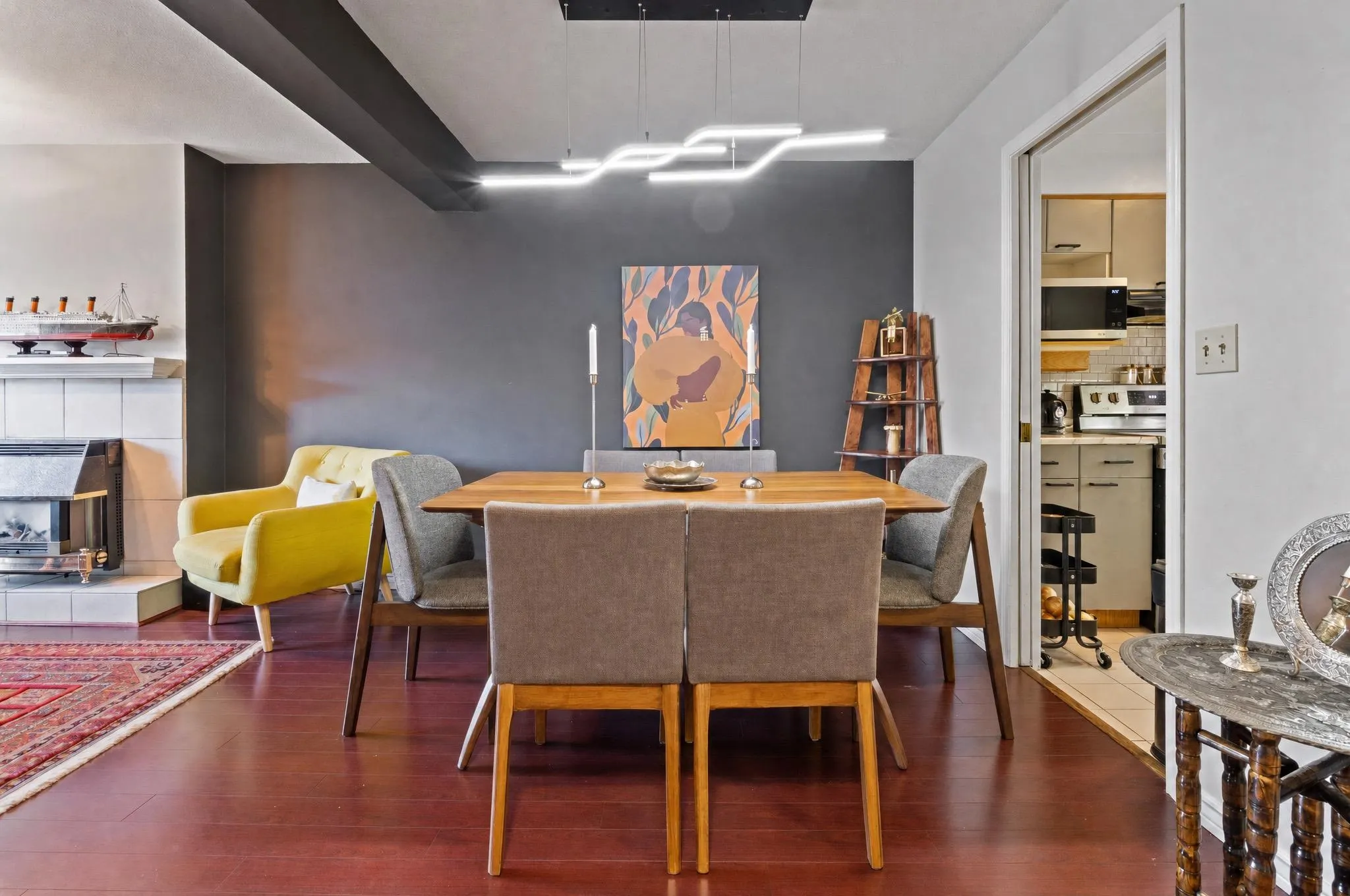 988 W 16th Avenue #203
