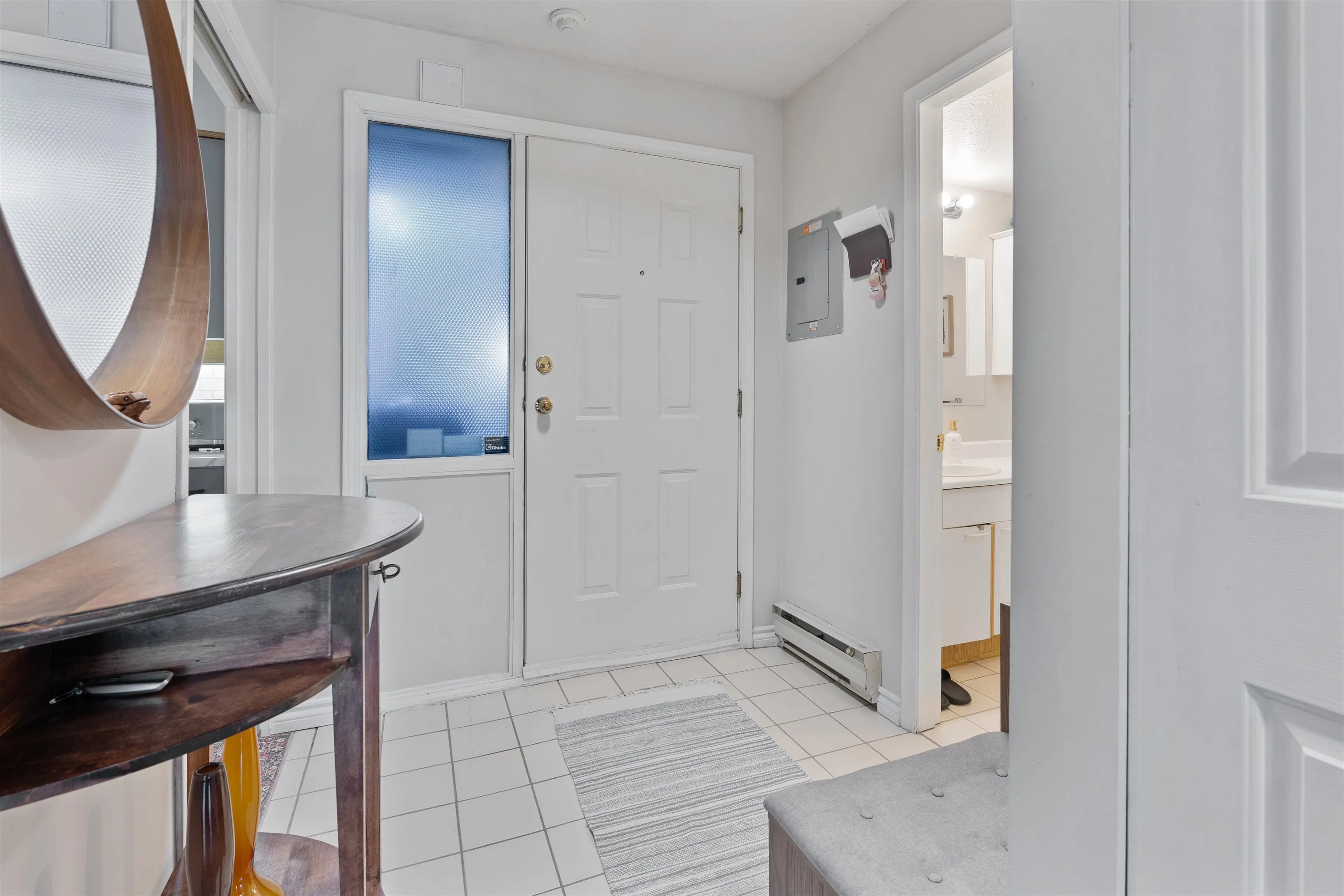 988 W 16th Avenue #203