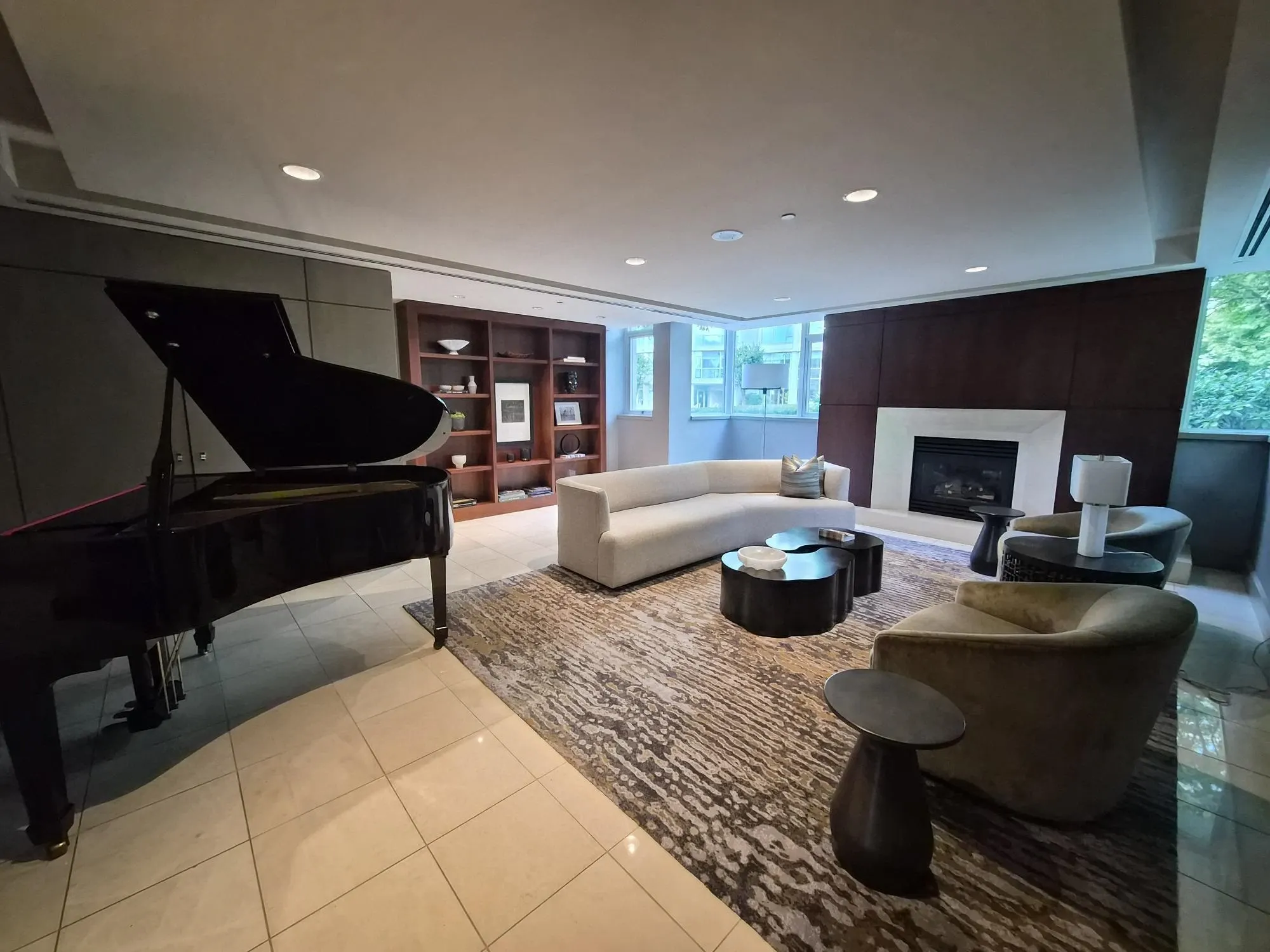 1777 Bayshore Drive #803