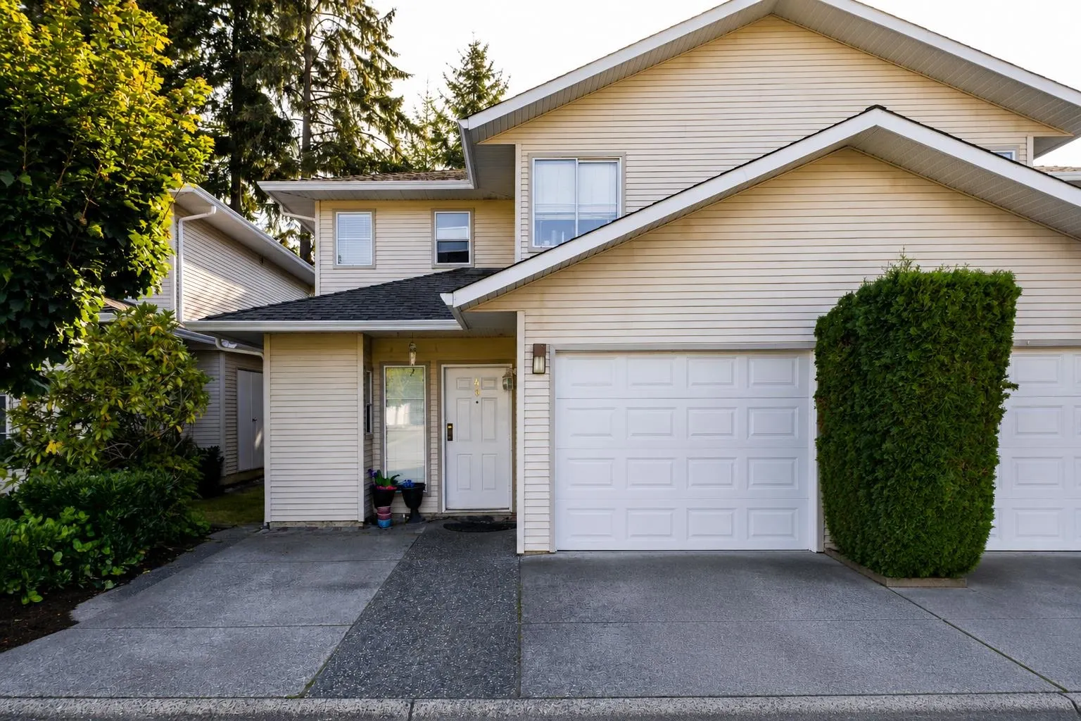 16016 82 Avenue #49