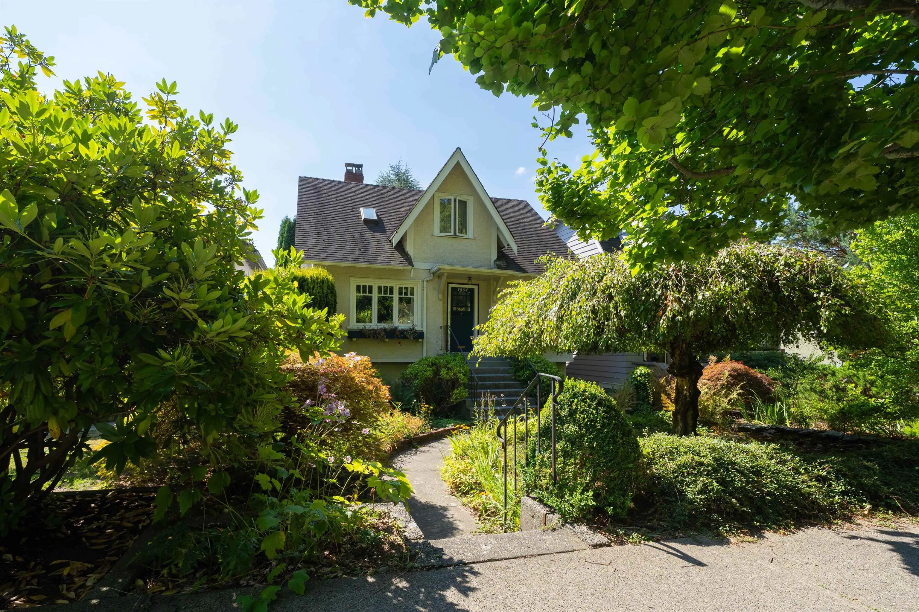 3864 W 29th Avenue